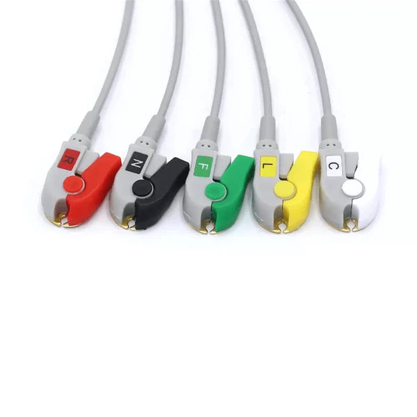 Electrocardiógrafo ECG Philips M1971A compatible con 5 cables conductores según la norma europea IEC.